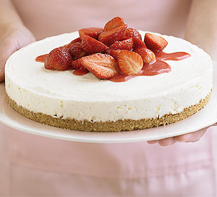 Ostelagkage (Cheesecake) med kirsebær eller jordbær, Cheesecake